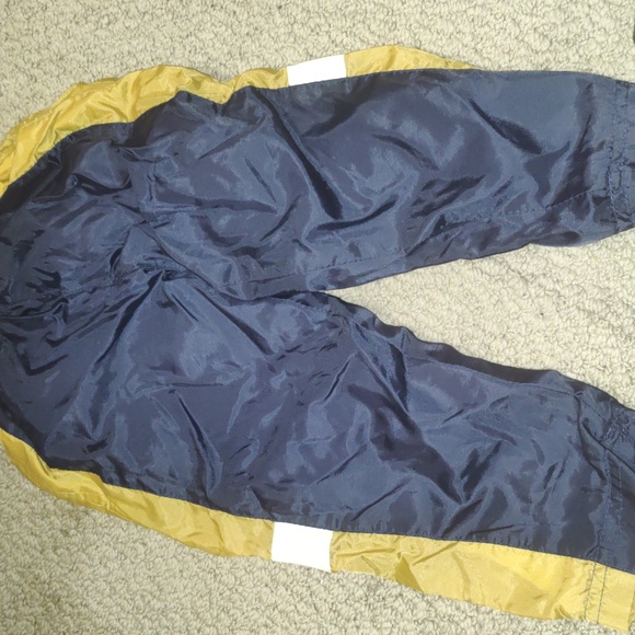 Saint Louis Rams Nylon Jacket/Pants 2 pc - Picture 4 of 5